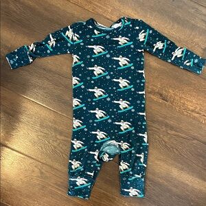 Posh Peanut Snowboarding Yeti Bamboo Toddler Jammies Size 18 months